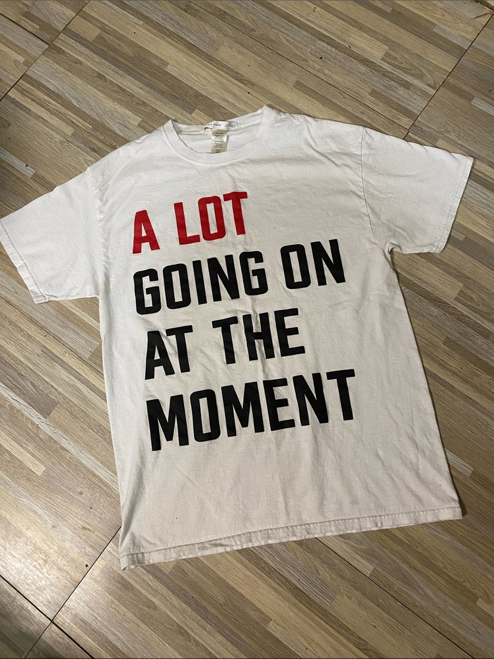 ALTAR’D STATE “A lot going on at the moment” short sleeve tee shirt size small